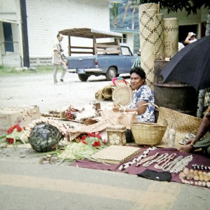 Boat Day: waiting for the tourists.